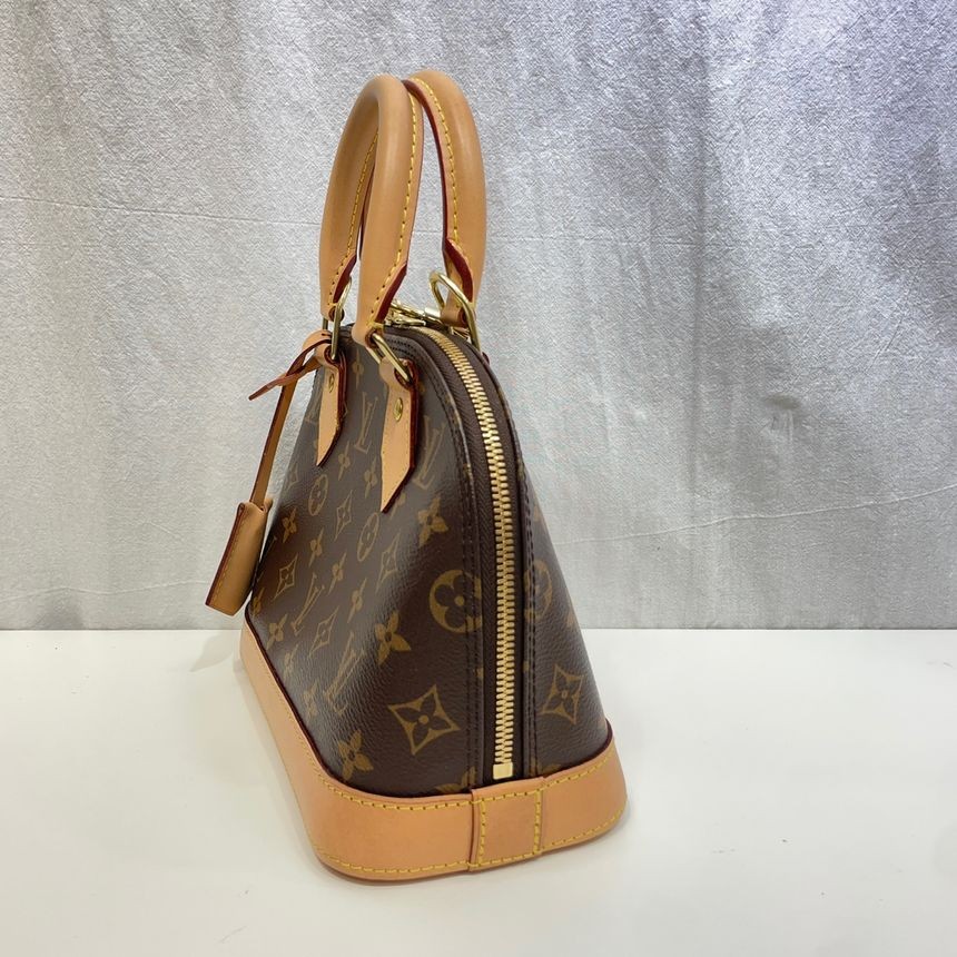 Borsa Saint Laurent Louis Vuitton Alma BB Monogram e tracolla 12345