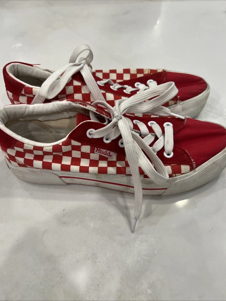 Mudd Red Checkered Sneakers Women’s Size 8 Canvas Lace Up Retro Style Shoes - Image 2 of 4