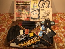 TYCO PRO Racing Slot Car Set Exclusive Lap Counter Stick Shift Cars Run