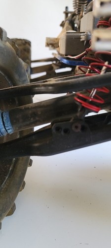 Traxxas TMaxx 3.3 Nitro 4WD R/C Monster Truck w/EZ Start - Untested - Picture 22 of 24