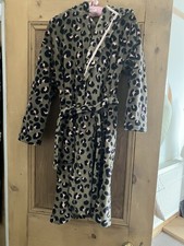 M&S Girls Animal Print Fleece Hooded Dressing Gown Age 10-11 Great Condition