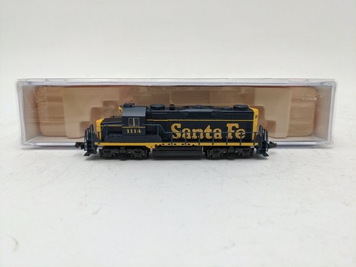 Locomotora diésel Life Like 7097 N Atchison, Topeka y Santa Fe GP-20 LN/caja | Zustand: Used