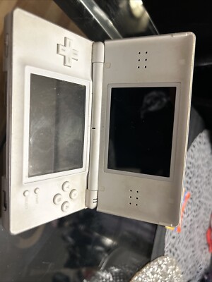Nintendo DS Launch Edition Pure White Handheld System