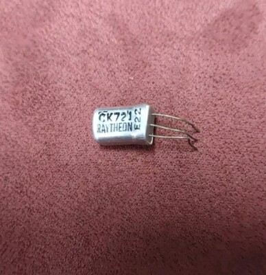 Raytheon CK721 germanium transistor