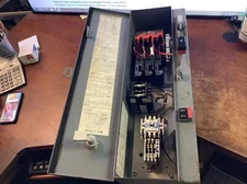 Cutler Hammer Combination Motor Controller Starter AN30BGA3 Fusible 30Amp