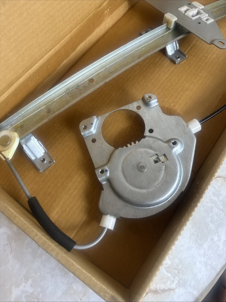 Dorman 740-842 Window Regulator for 94-97 Honda Passport 94-97 Isuzu Rodeo - Image 4 of 4
