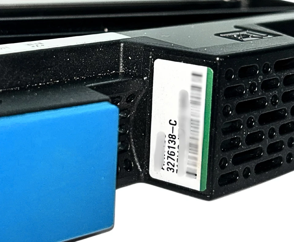 Hitachi 3276138-C 450GB 15K 3.5" SAS For AMS2100 - Image 2 of 4