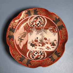 Antique Japanese Kutani porcelain dished wavy edged dish