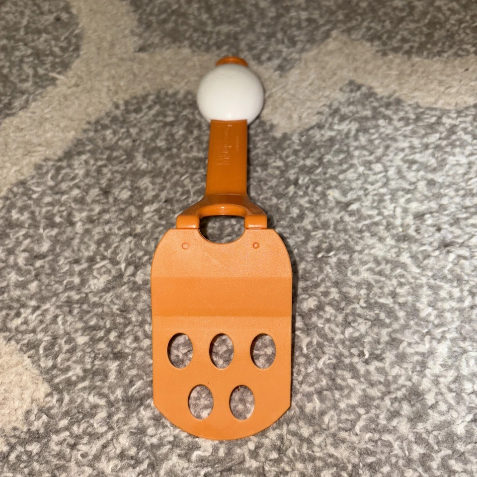 Good Condition Jo!e Egg Plastic Turner - Image 2 of 2