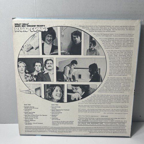 Dudley Riggs' Brave New Workshop Presents Radio Comics~1974 Lp-199 - Imagen 2 de 6