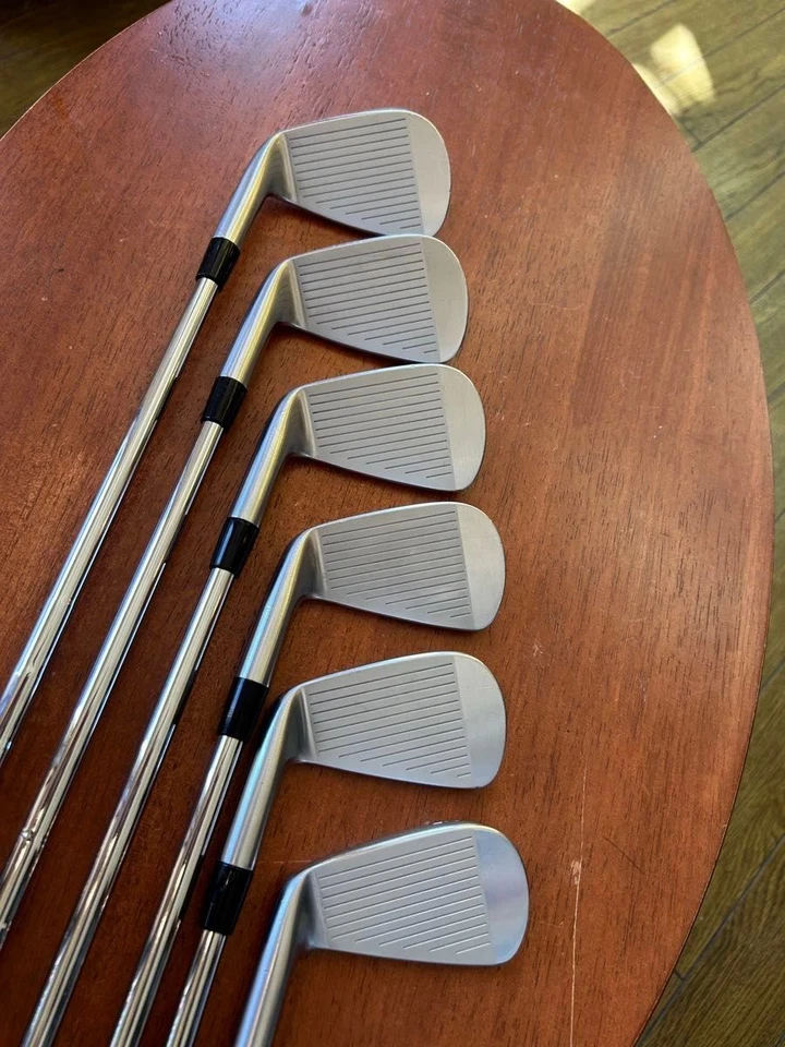 Bridgestone TOUR B 201CB Irons #5-9,Pw(6Clubs)/NS PRO MODUS3 TOUR105/Flex:Stiff - Image 4 of 4