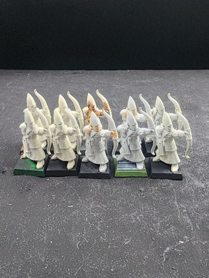 OOP Warhammer Fantasy Plastic High Elf Archers x10
