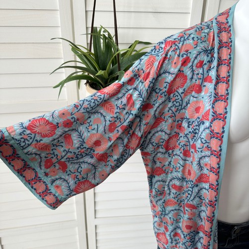 Feathers by Tolani Floral Print Kimono Cardigan Open Front Short Boho One Size - Picture 4 of 10