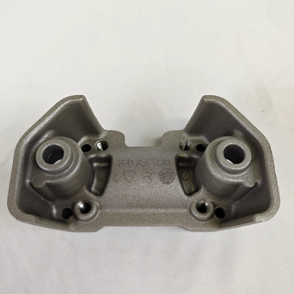 Soporte de manillar Ducati Monster 1100 796 12-14 perno en U inferior 36011271AA Foto 4 de 4