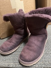 UGG Women's Bailey Button Boots 5803 Size 8