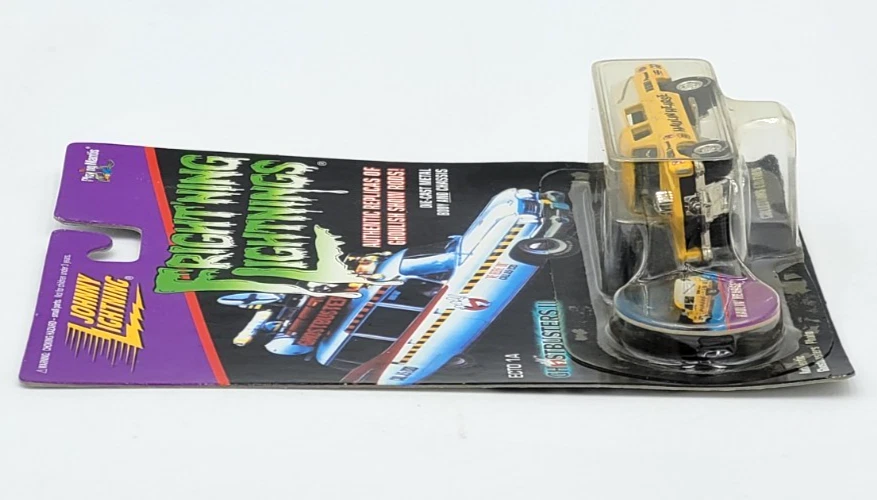 Coche fúnebre Johnny Lightning Fright'ning Lightnings 1997 Hemi Powered amarillo Foto 3 de 4
