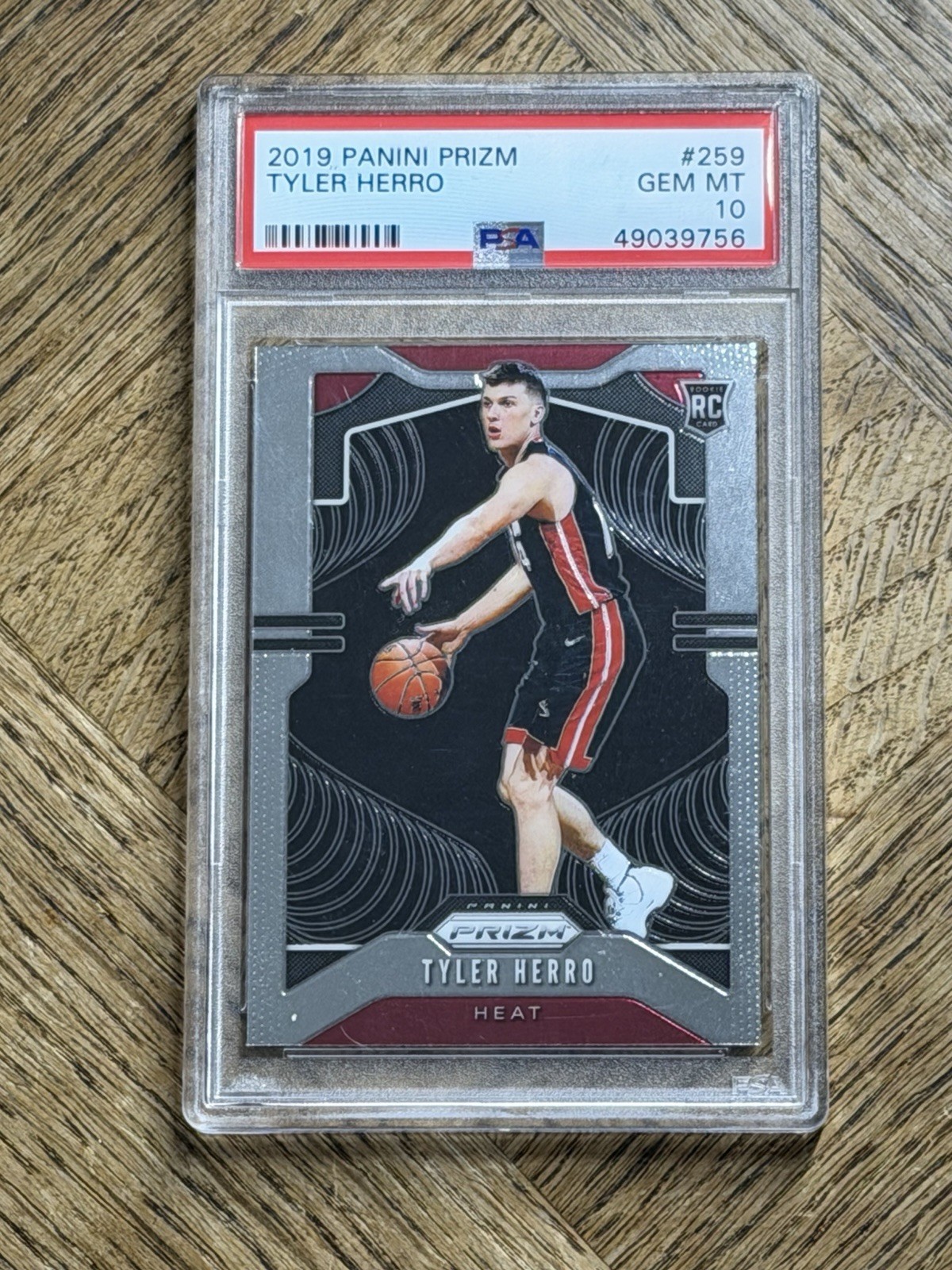 2019 PANINI PRIZM TYLER HERRO RC  PSA 10 GEM MINT Miami Heat