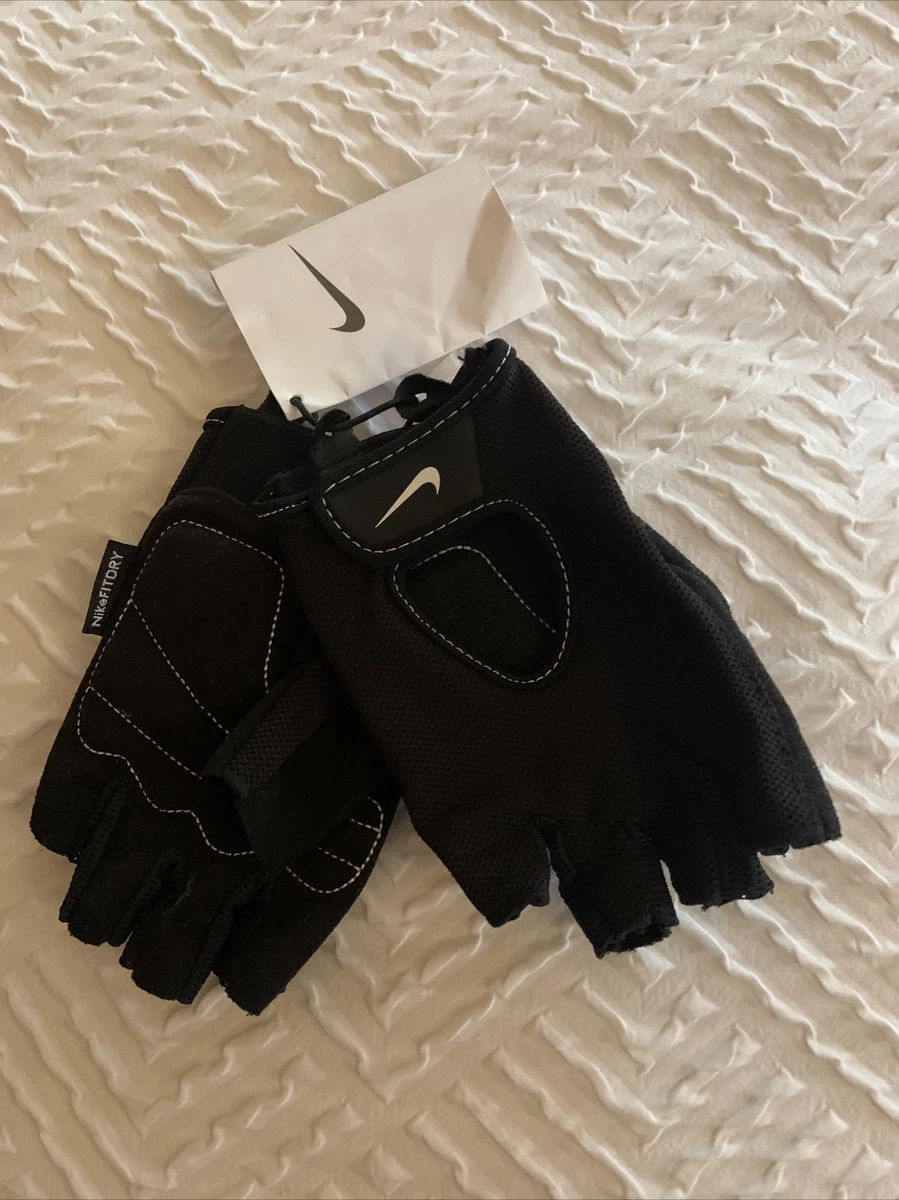 nike workout gloves with wrist support
