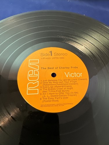 The Best of Charley Pride - Let the Chips Fall - 33 RPM Vinyl Record Vintage - Picture 14 of 16