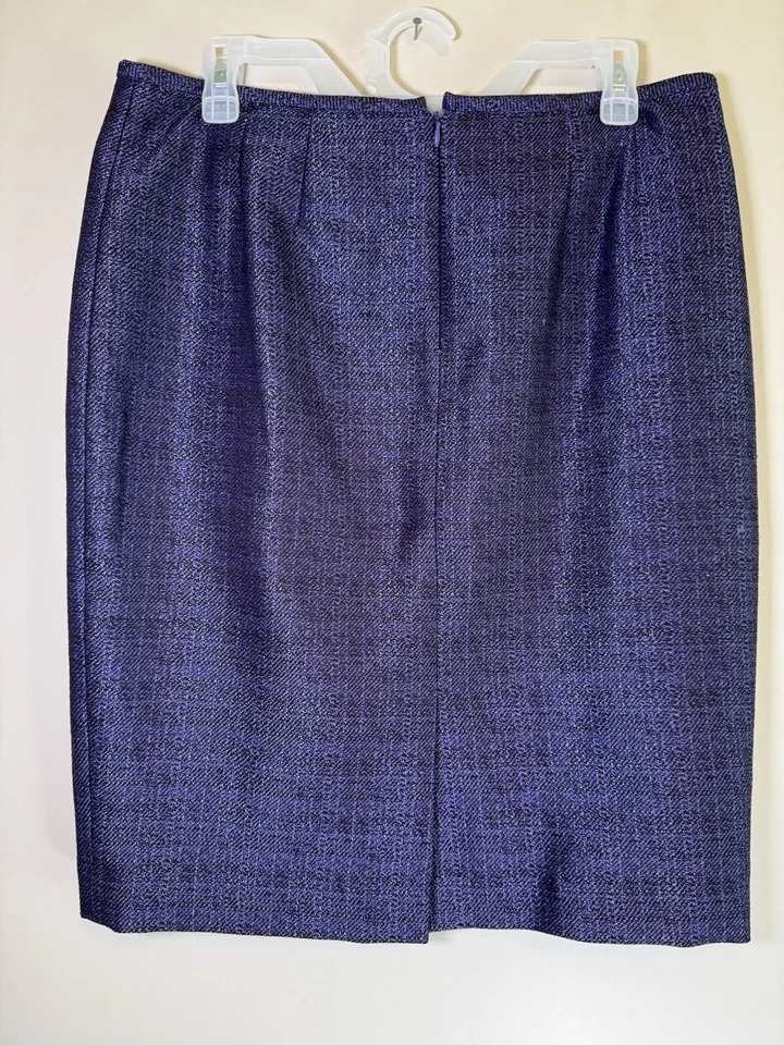 Le Suit Womens Pencil Skirt Size 10P Purple Career Work Office Lined Zip Up - Image 2 of 4
