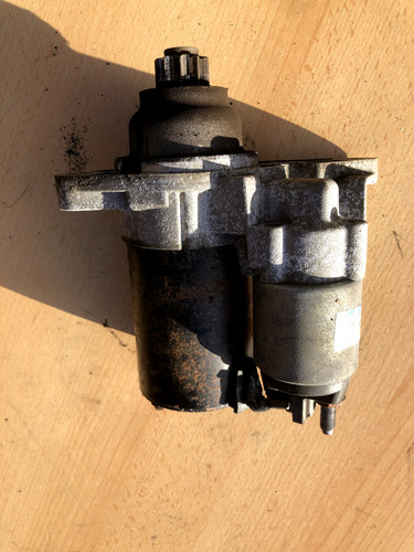 VW Polo 9N 9N3 Starter Anlasser 1,2L Benzinmotor AZQ Schaltgetriebe FQE