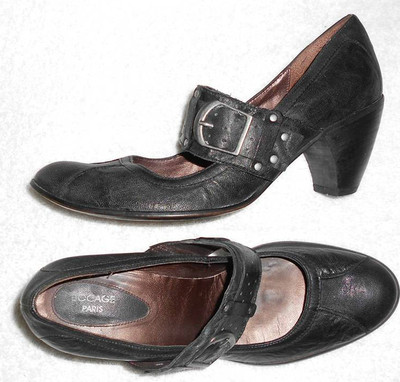 BOCAGE escarpins cloutés cuir noir P 39 TBE