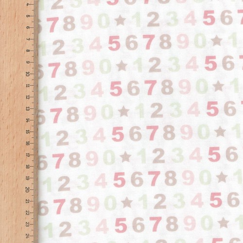Fabric Freedom Teddy Bears Picnic 100% Cotton Fabric FQ Craft Quilt Patch Pastel - Picture 6 of 14