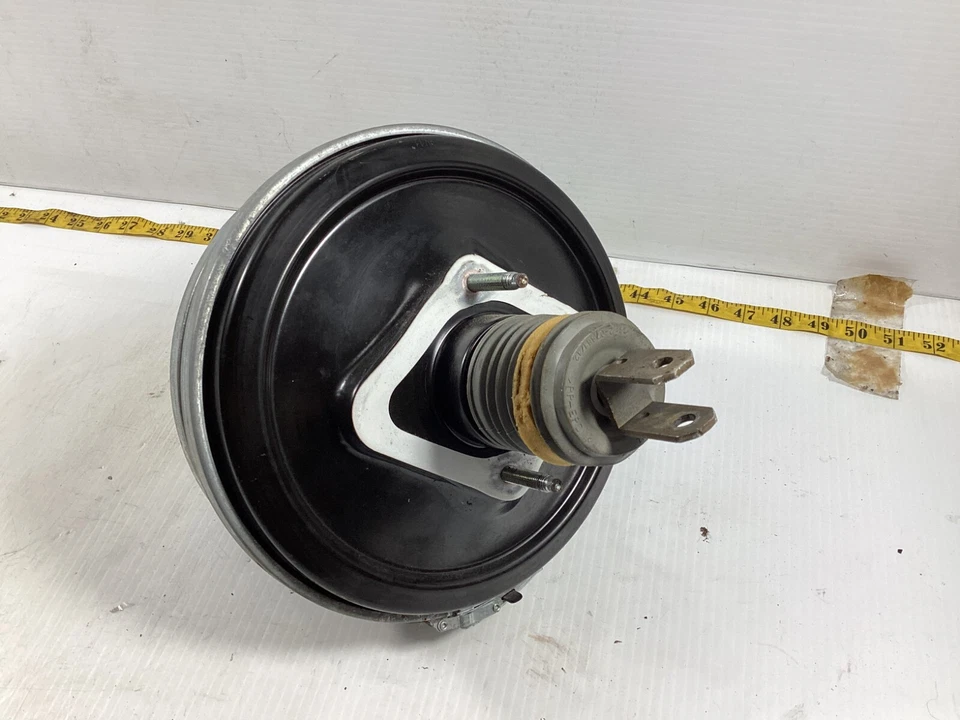 2003 - 2006 Mercedes-Benz S Class Brake Booster Master Cylinder & Reservoir OEM. - Image 2 of 4