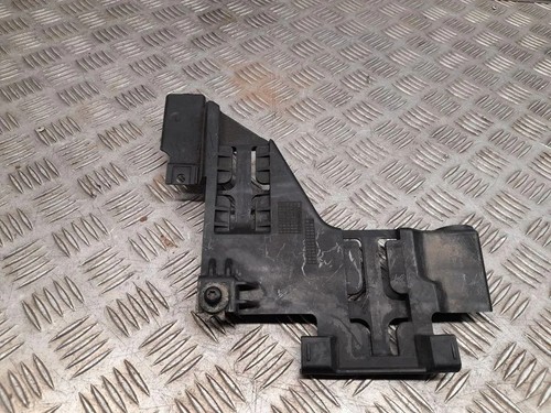 AUDI Q5 8R Rechte Scheinwerferhalter 1000717075 3.20 Petrol 2011 33430175