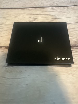 New Doucce Freematic Eye Shadow Magnetic Palette