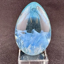 Signed 1995 Art Glass Light Blue Controlled Bubble Swirl Egg Paperweight 3.5 in