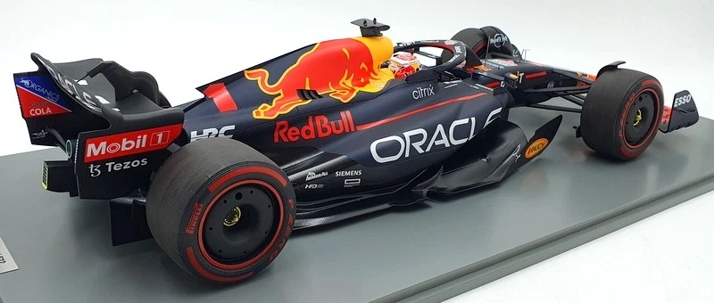 Spark 1/12 Scale 12S035 Oracle Red Bull RB18 Dutch 2022 F1 M.Verstappen #1 - Image 2 of 4