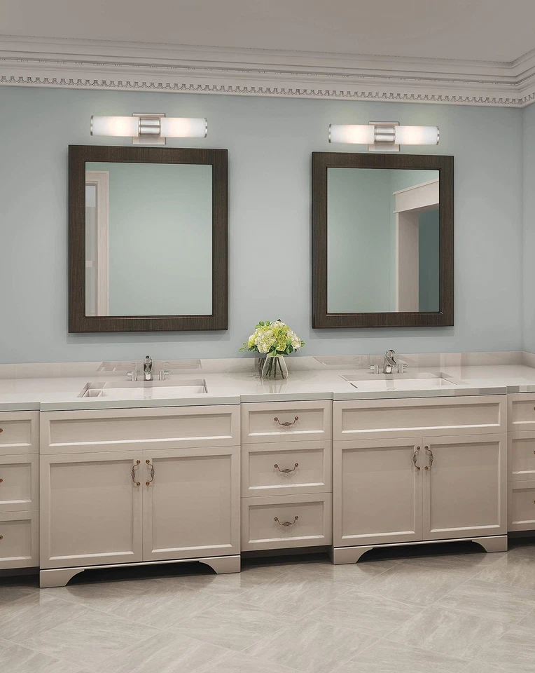 Aplique/luz de baño Livex Lighting 52122-91 moderno contemporáneo de dos paredes de W... Foto 2 de 2