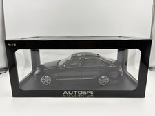1/18 Auto Art Mercedes Benz C Class W204 Sedan Avantgarde Mini Car Black
