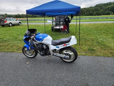 1986 Suzuki GSXR 750  - Image 1 of 4