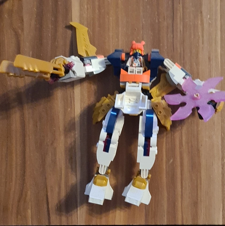 LEGO Ninjago 71807 Sora's Tech Mech, Foto 2 von 3