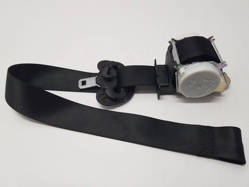 BMW 1 E81 E87 2009 Vorne links Sicherheitsgurt vorne 9138243 SAD42833