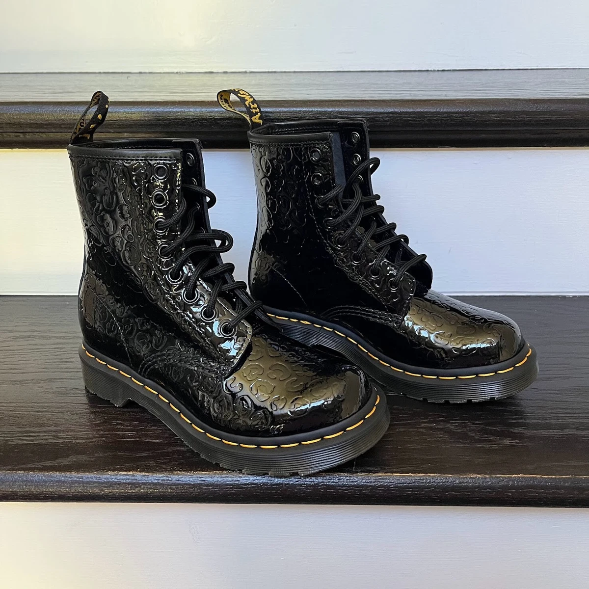Dr. Martens Womens Size 5 Black Patent Leather Leopard Emboss