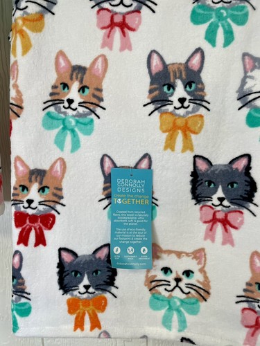 Deborah Connolly Beach Towels Lot Of 2 Cat Cats Design Set Of Two 68x36 NWT - Picture 2 of 2