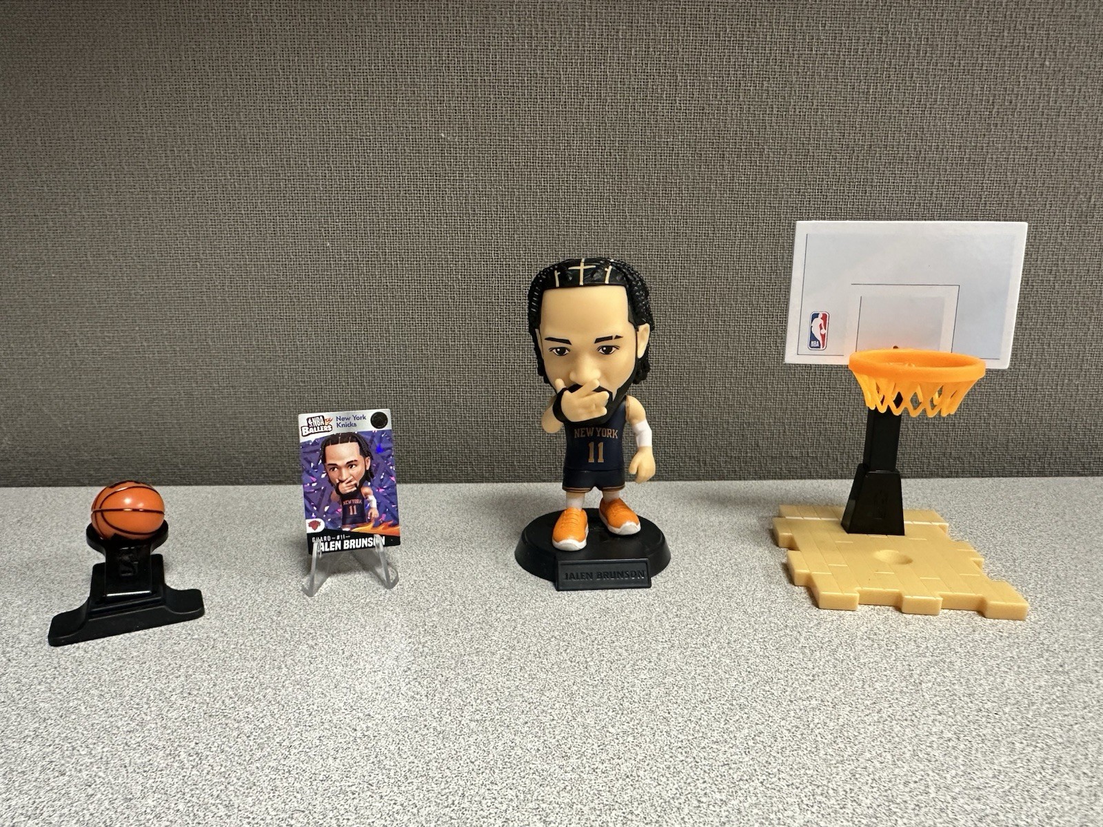 Zuru NBA Ballers Series 2 Rare Jalen Brunson New York Knicks Alternate Jersey