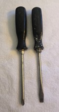 2- Snap - On Black Handle Screwdrivers Slotted Phillips 6-12 Long