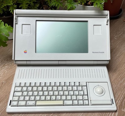 Vintage Apple Macintosh Portable M5120 - Mac Rarität für Sammler