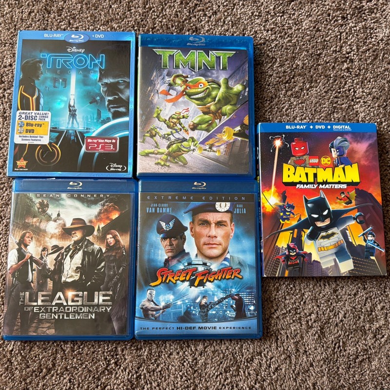 Comic Book SciFi Action Blu-ray Lot of 5 - TMNT, Tron, Batman, Street Fighter