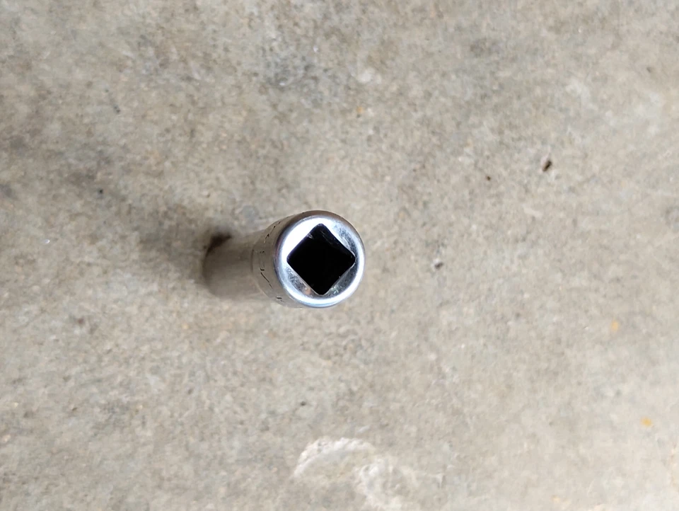 Snap On 9/32 - 1/4" Drive 12 pt deep socket STM09 USA - Image 3 of 4