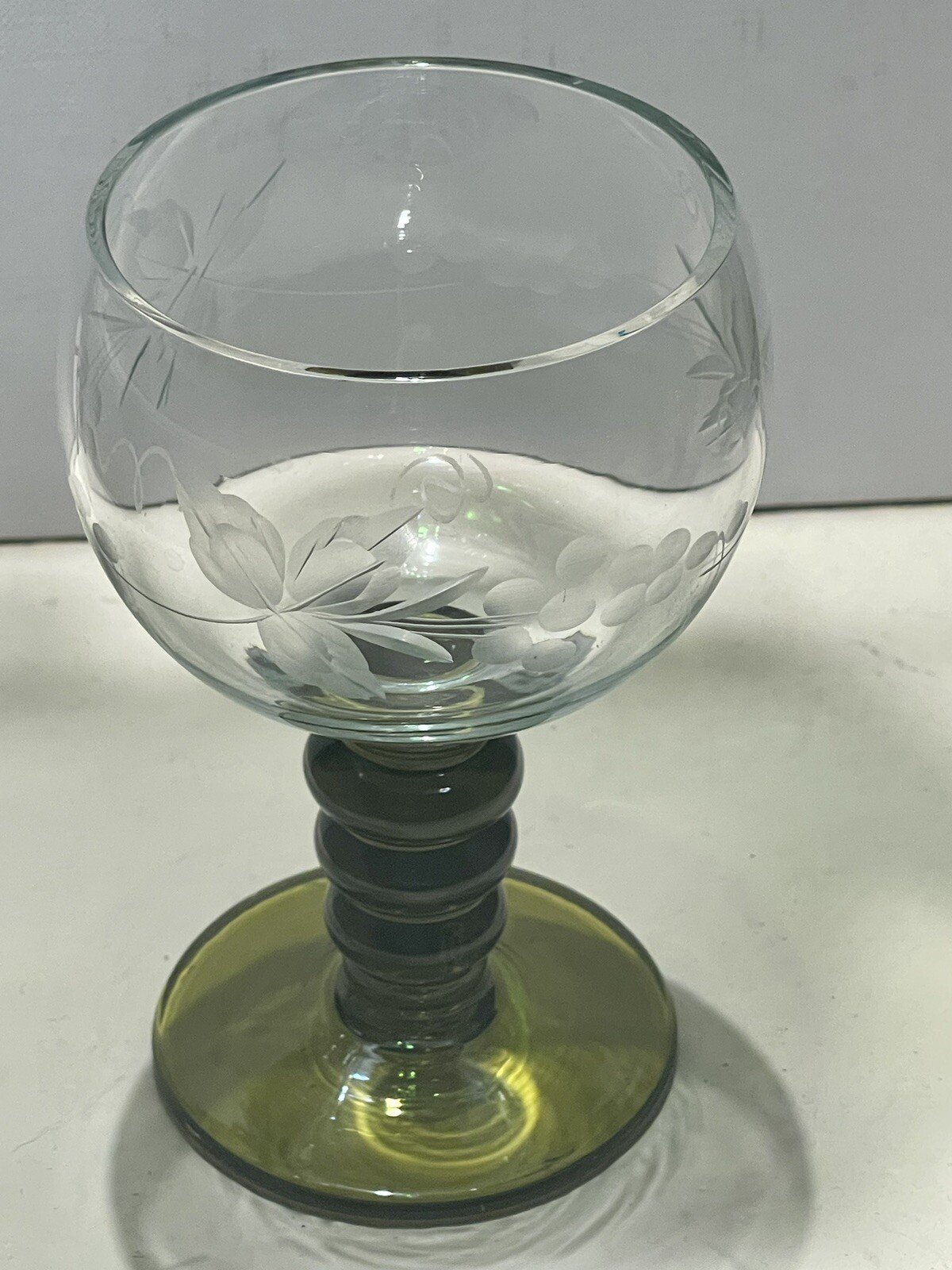 Vintage Roemer Green Bubble Stem Etched Wine Cordial Glasses. Set Of 4
