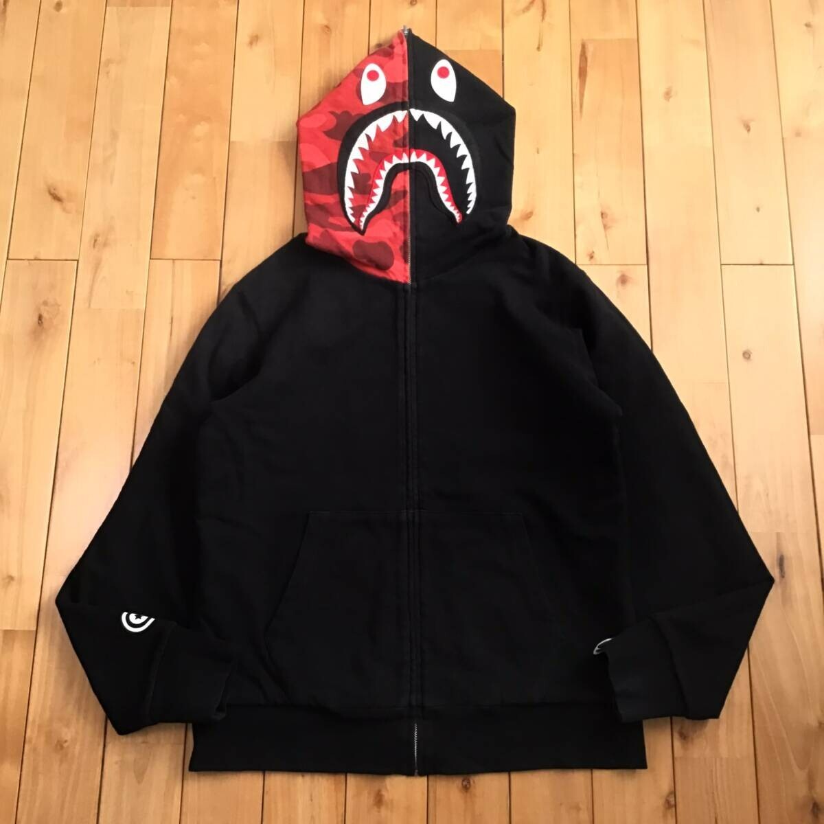 Reversible BAPE Shark full zip hoodie Red camo A Bathing Ape Size
