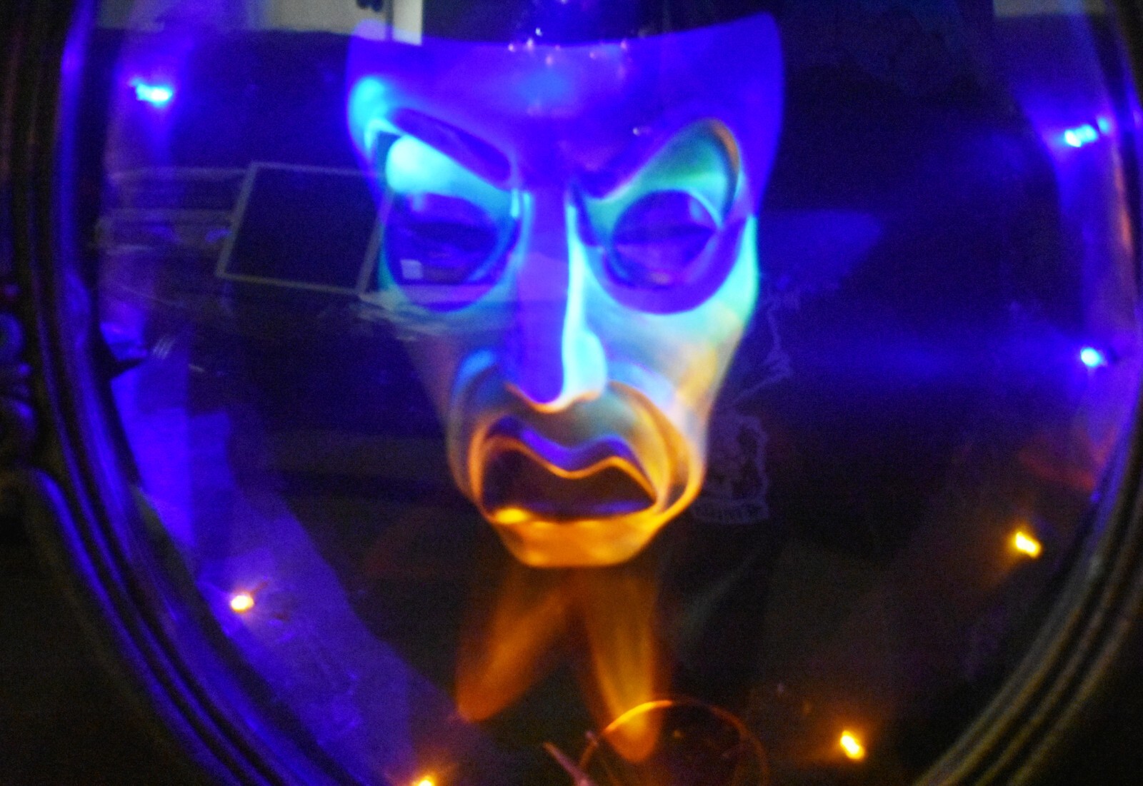 Life Size Disney Villains Snow White EvilQueen Slave statue Magic