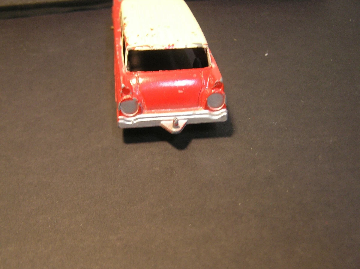 Tootsie Toy 59 Ford Country Wagon (NS) 2378 Tootsie Toy 59 Ford Country Wagon (NS) 2378