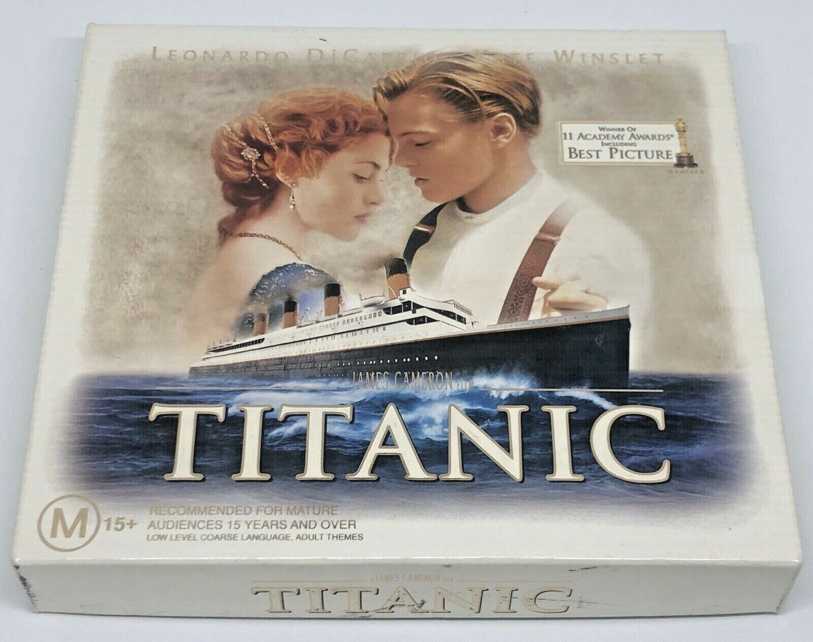 TITANIC VHS COLLECTOR'S SET INCLUDES LIMITED EDITION FILM CELL & PICTURE  CARDS