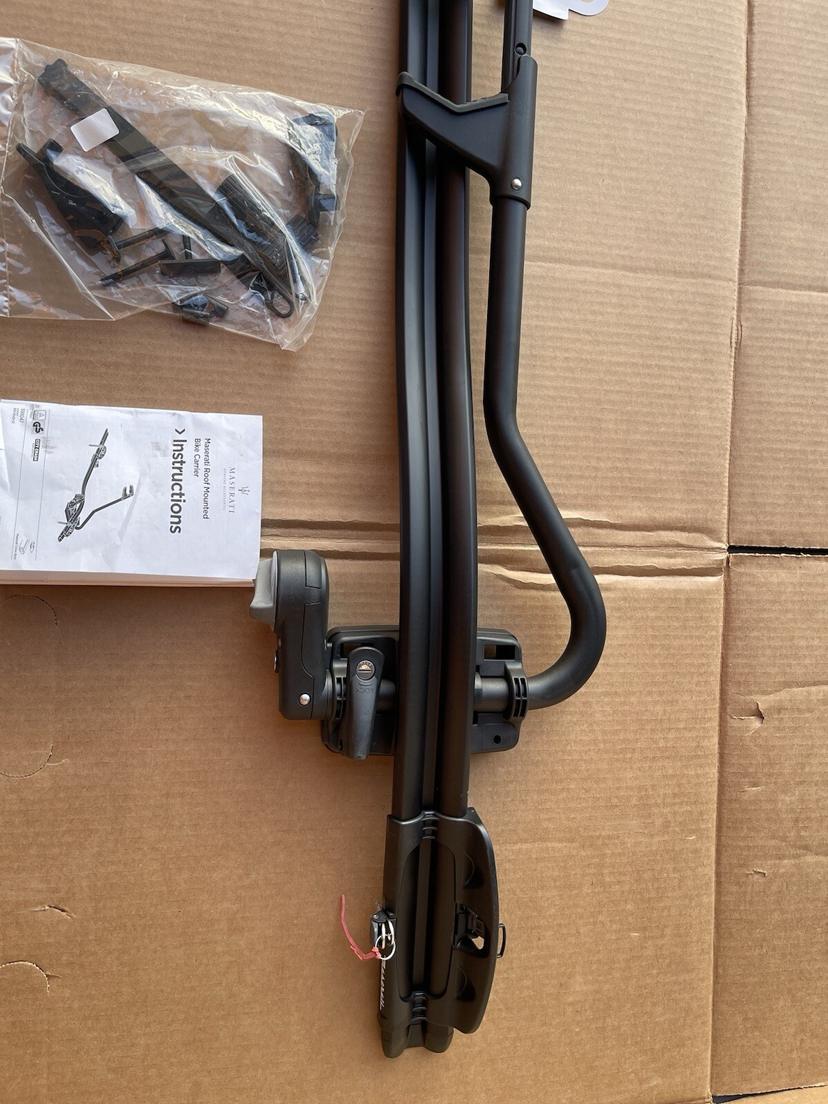 Maserati Levante Roof Mounted Bicycle Carrier #940000750 Brand New OEM